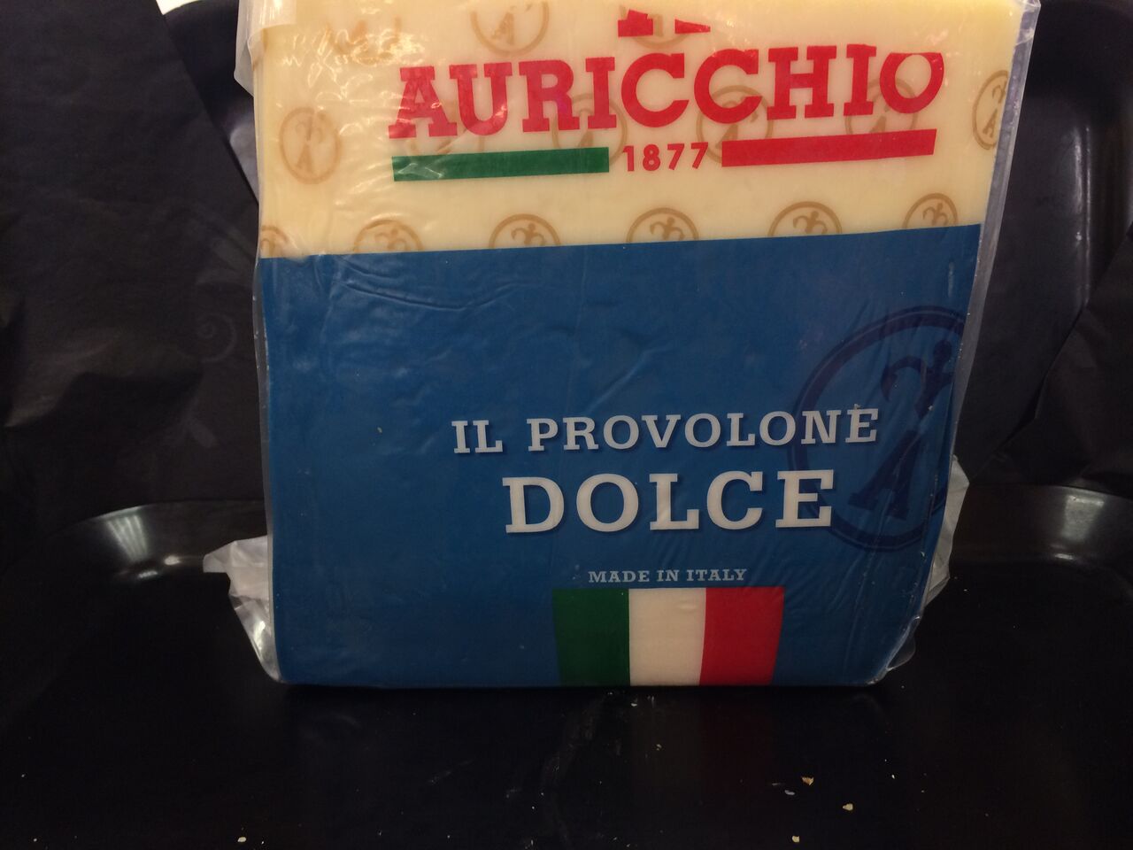 auricchio provolone dolce